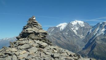 30 Cairn sommital 30 Cairn sommital